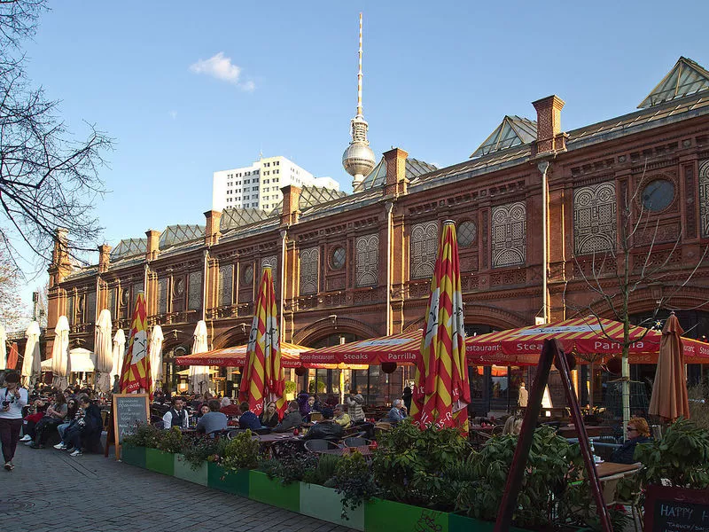 Berlin - a fascinating walking tour with Tim Richards - Cya On The Road