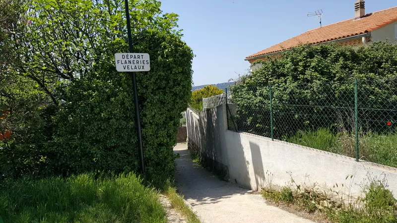 벨로(Velaux) 지방  유람을 하면서 - Cya On The Road