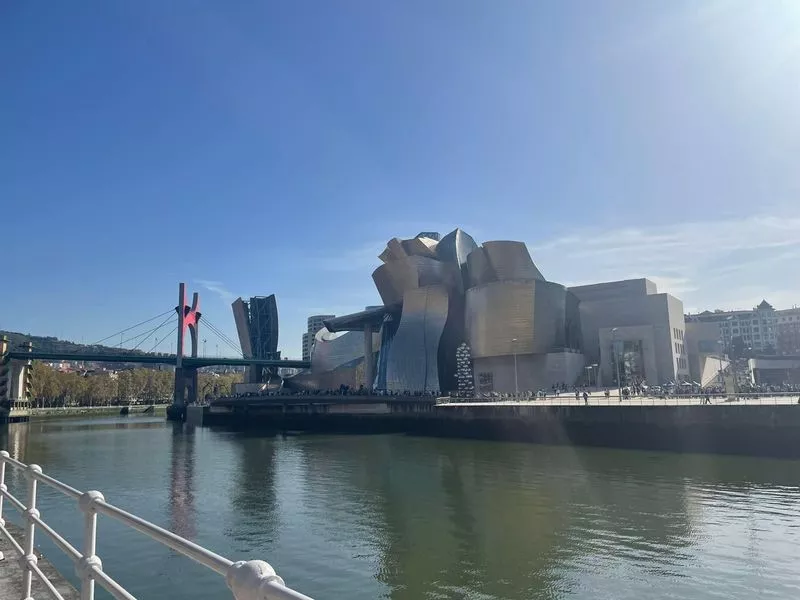 Audio Guide Visite de Bilbao - Derome Mathilde - Cya On The Road