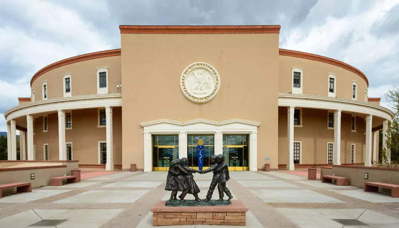 Santa Fe: Art and History in the oldest state capitol - Cya On The Road